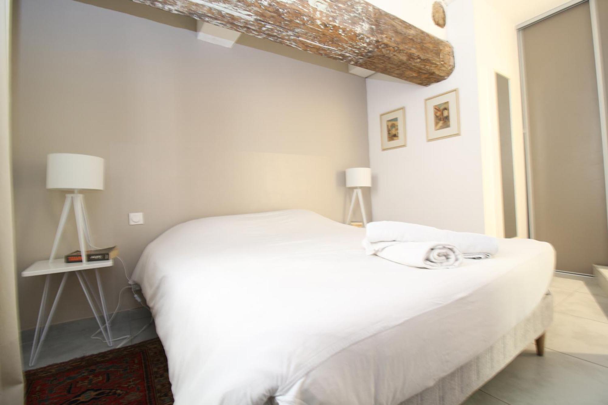 T3 Appartement Hypercentre Proche Commerce- Parking - 2 Chambres Wifi Gratuit Avignon Exterior foto