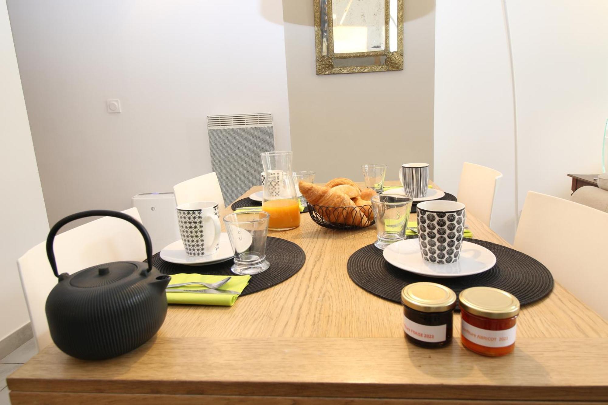 T3 Appartement Hypercentre Proche Commerce- Parking - 2 Chambres Wifi Gratuit Avignon Exterior foto
